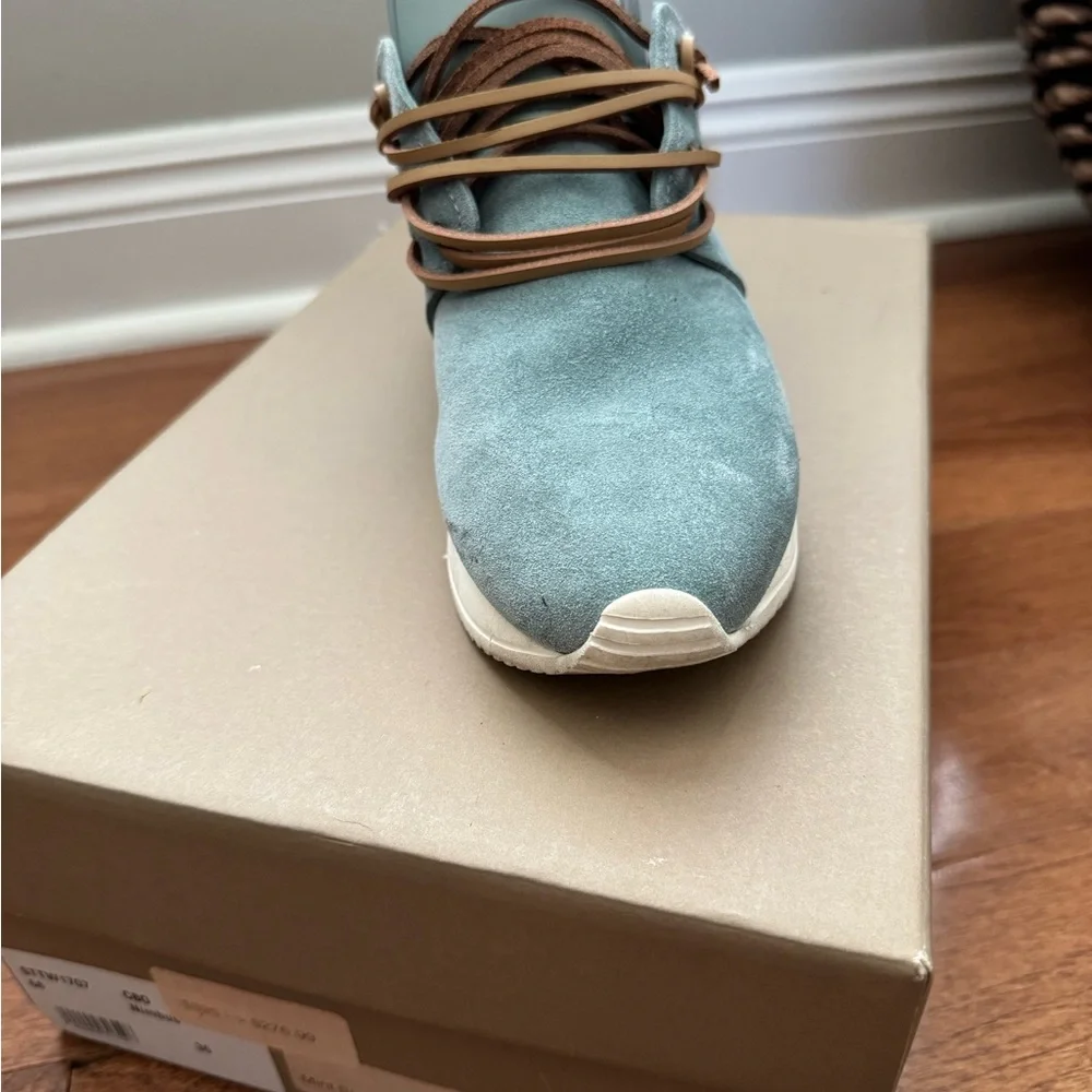 ESSEutESSE Mint Suede Fringe Sneakers | Size 36 - Picture 2 of 5